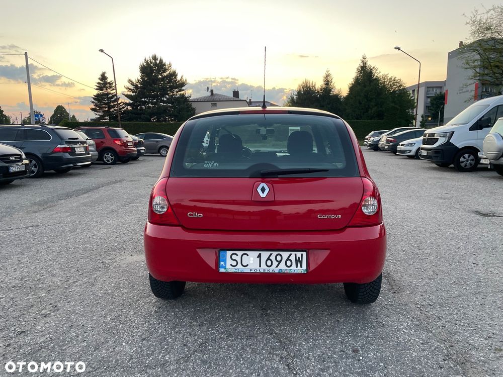 Renault Clio - 3