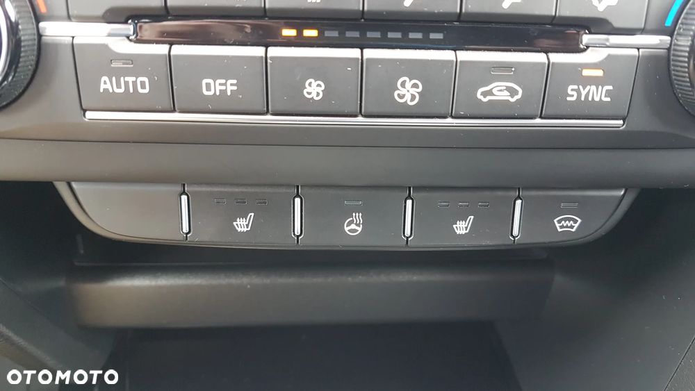 Kia XCeed 1.6 T-GDI L DCT - 19