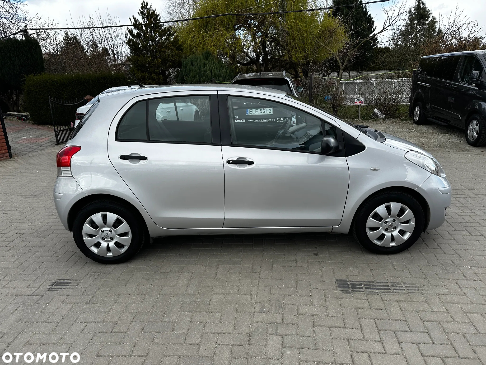Toyota Yaris - 33
