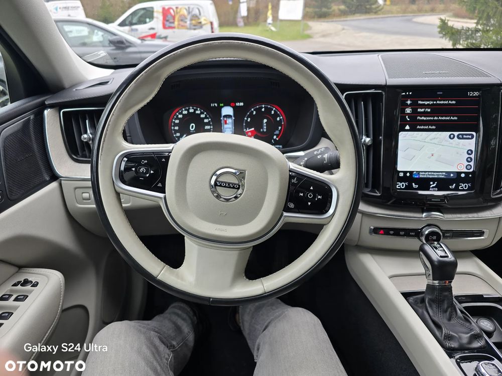 Volvo XC 60 T5 AWD Inscription - 7