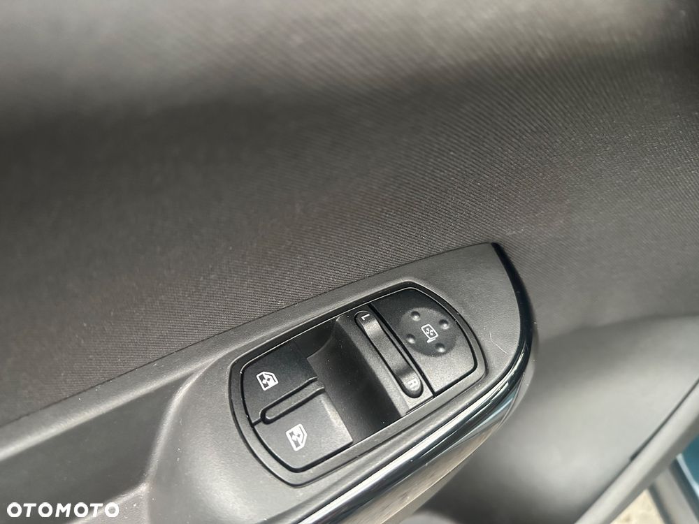 Opel Corsa 1.4 Active - 19