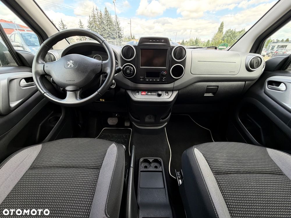 Peugeot Inny - 11