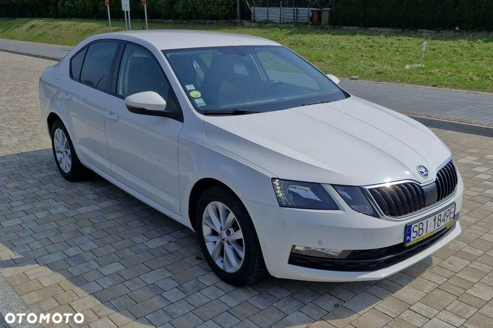 Skoda Octavia 2.0 TDI 4x4 Clever DSG - 4