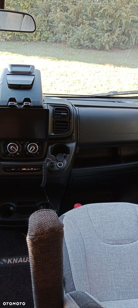 KNAUS LIVE WAVE 700MEG - 38