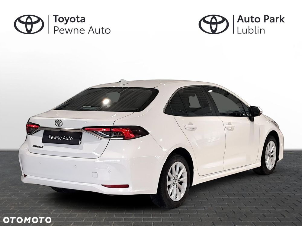 Toyota Corolla - 5