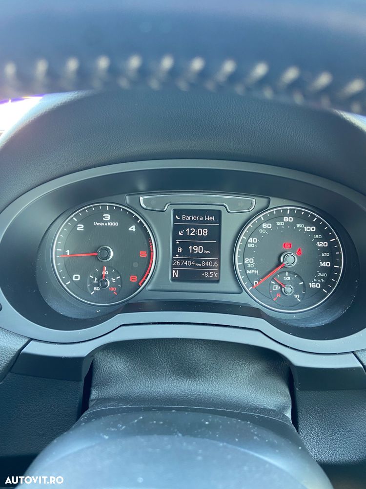 Audi Q3 2.0 TDI Quattro S tronic sport - 2