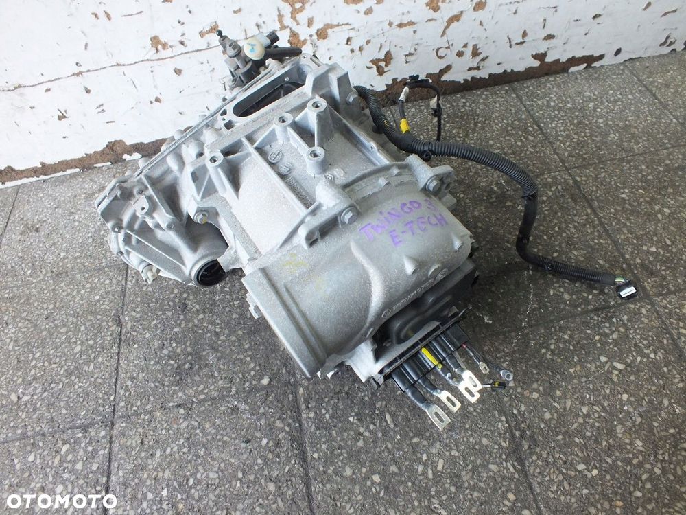 Silnik Elektryczny MAL601 290100376R Renault Twingo III E-TECH - 5