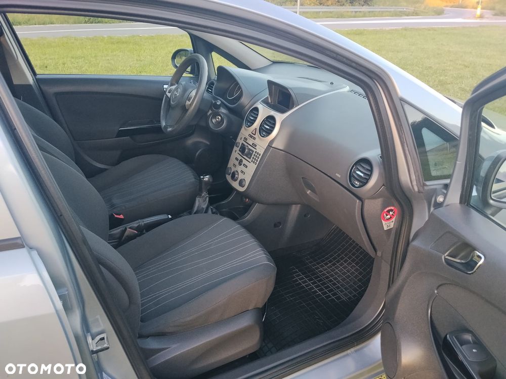 Opel Corsa 1.3 CDTI Enjoy - 10