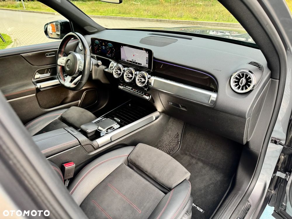 Mercedes-Benz GLB 200 AMG Line 7G-DCT - 13