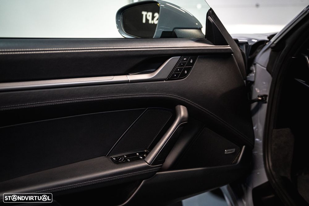 Porsche 911 (992) Carrera PDK - 8