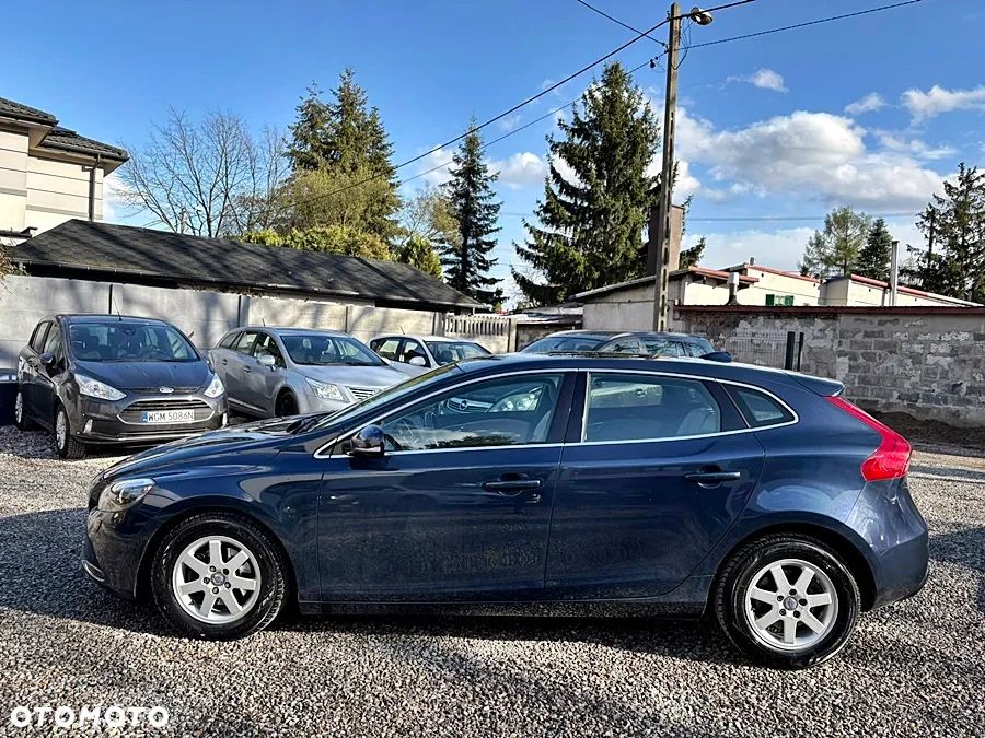 Volvo V40 D2 Summum - 8