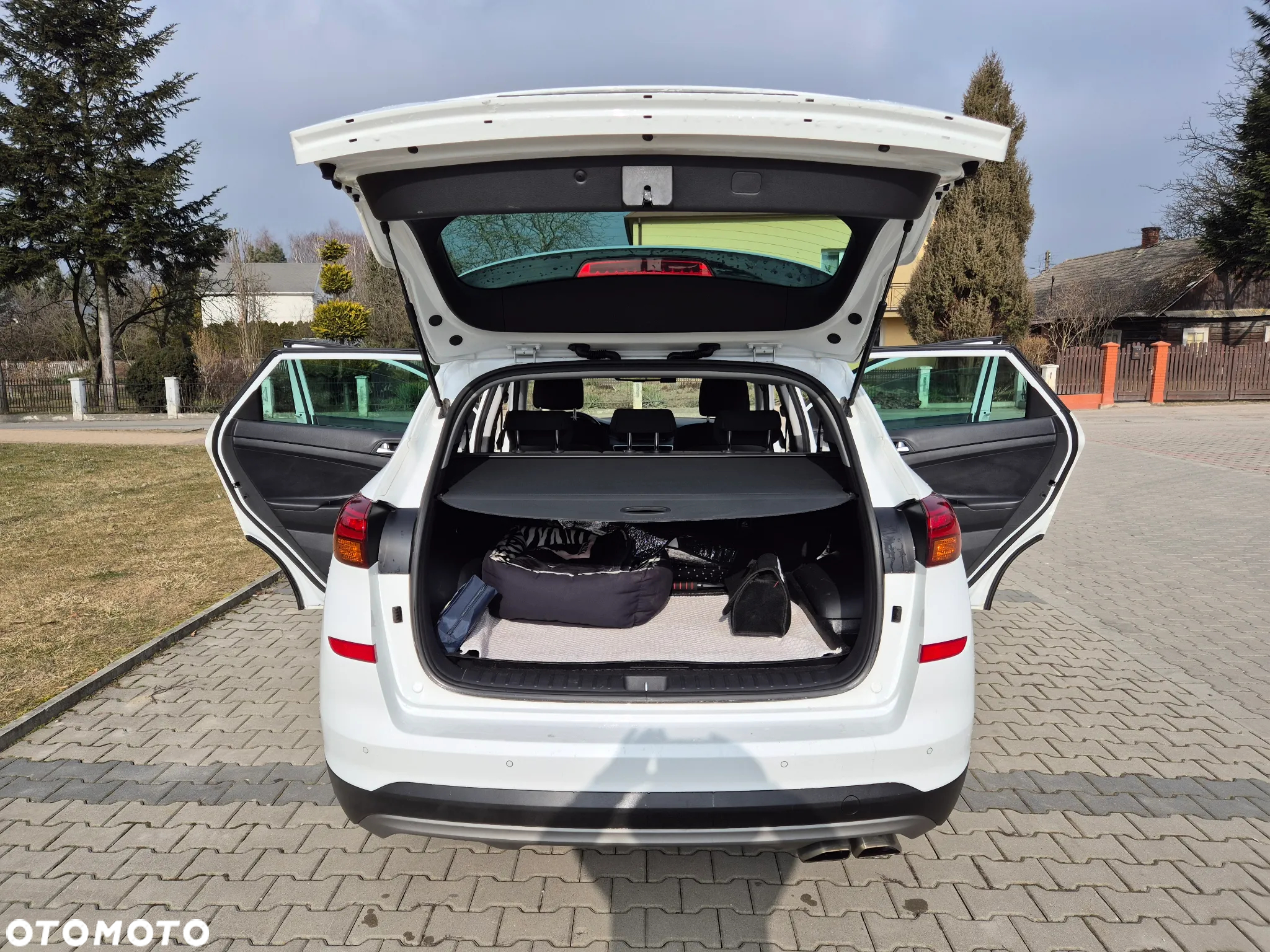 Hyundai Tucson 1.6 CRDi Comfort 2WD DCT - 17