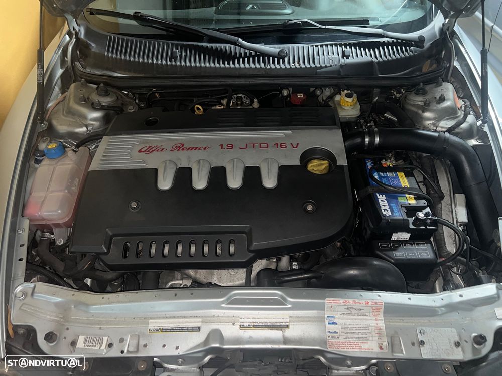 Alfa Romeo 156 Sportwagon 1.9 JTD 16V Progression - 14