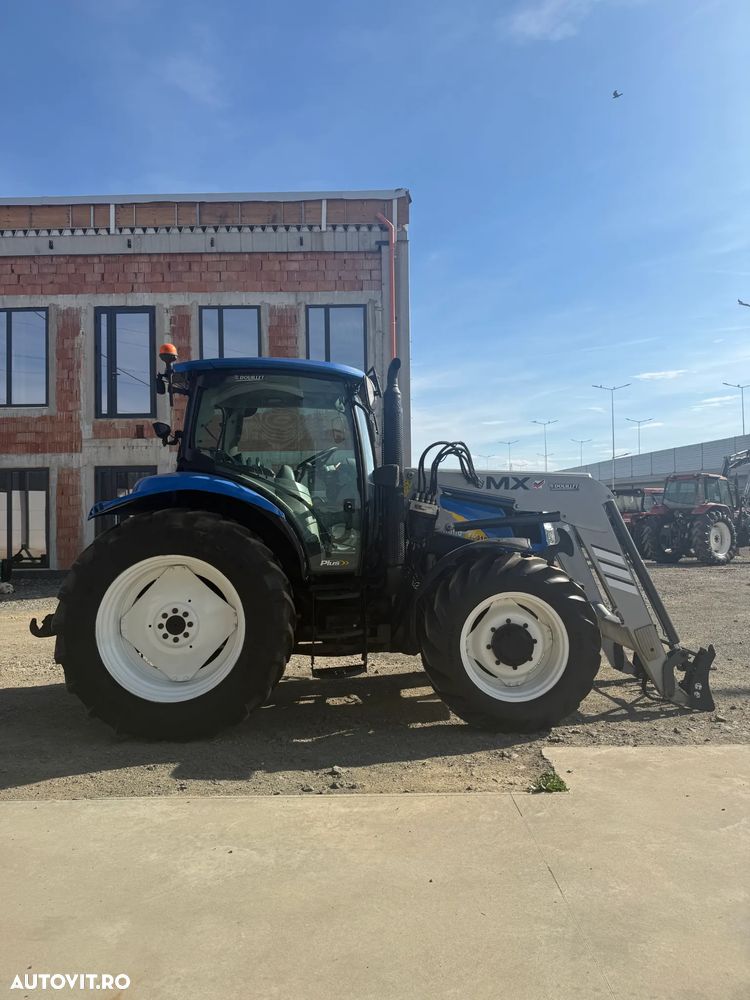 New Holland T6010 Plus cu incarcator frontal - 11