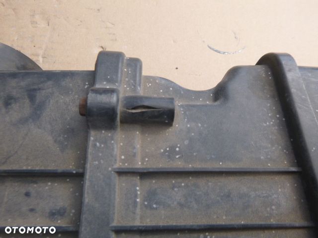 OBUDOWA FILTRA POWIETRZA FIAT GRANDE PUNTO 1.2 1.4 51773400 - 2