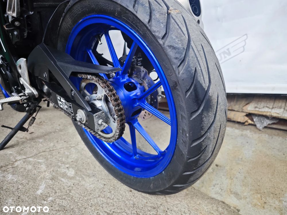Suzuki GSX - 7