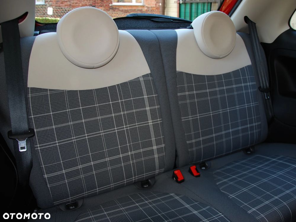 Fiat 500 1.0 Hybrid Lounge - 11