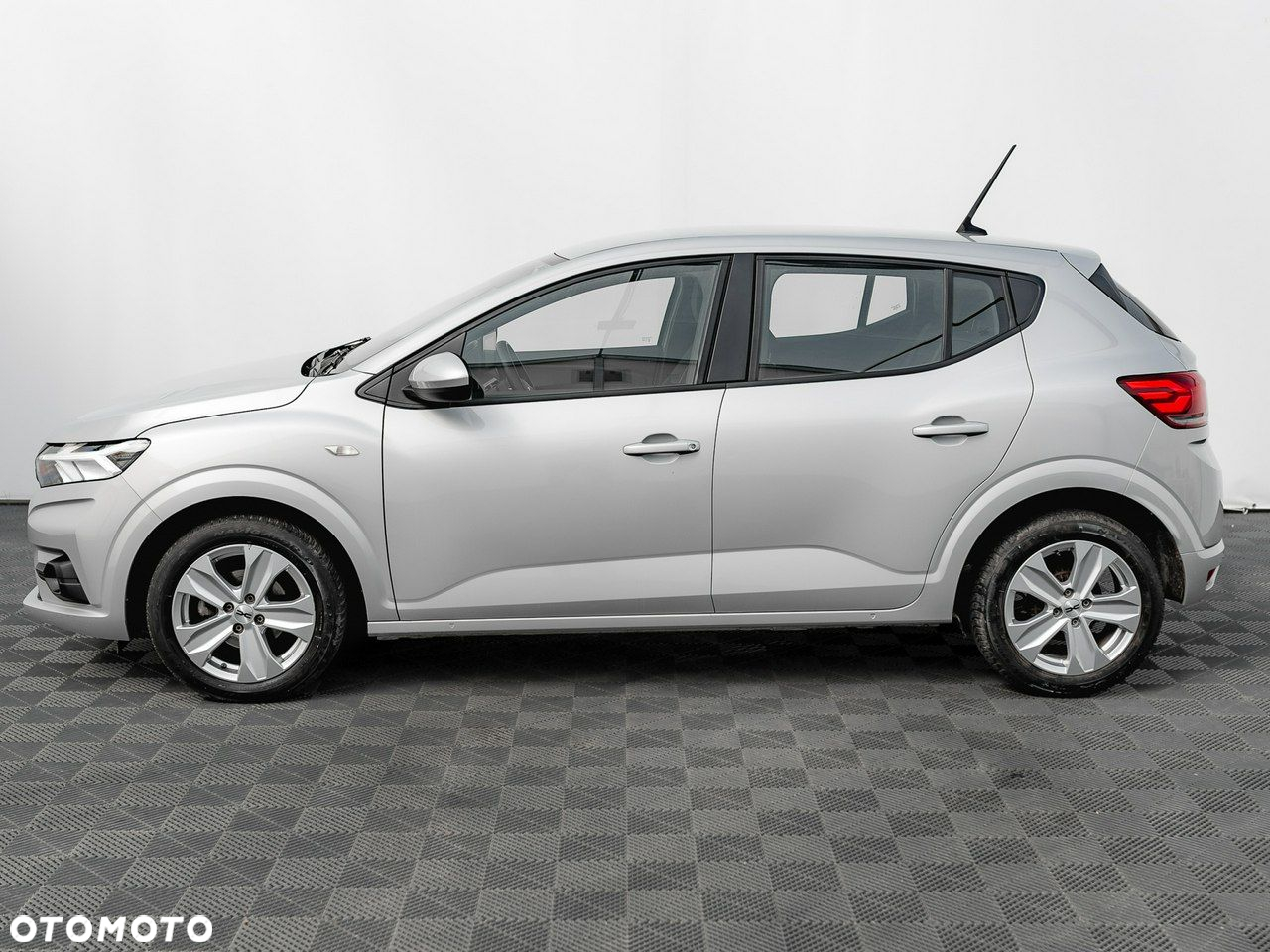 Dacia Sandero 1.0 TCe Expression - 10
