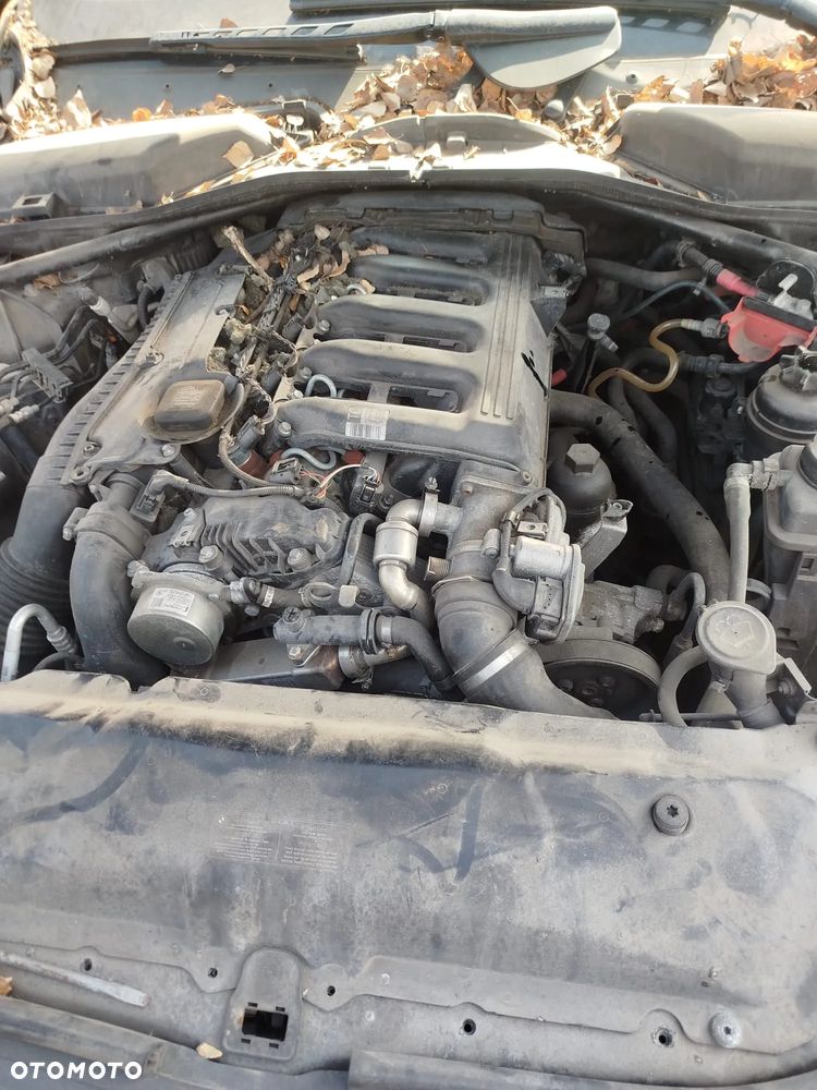 BMW E 61 na części. - 7