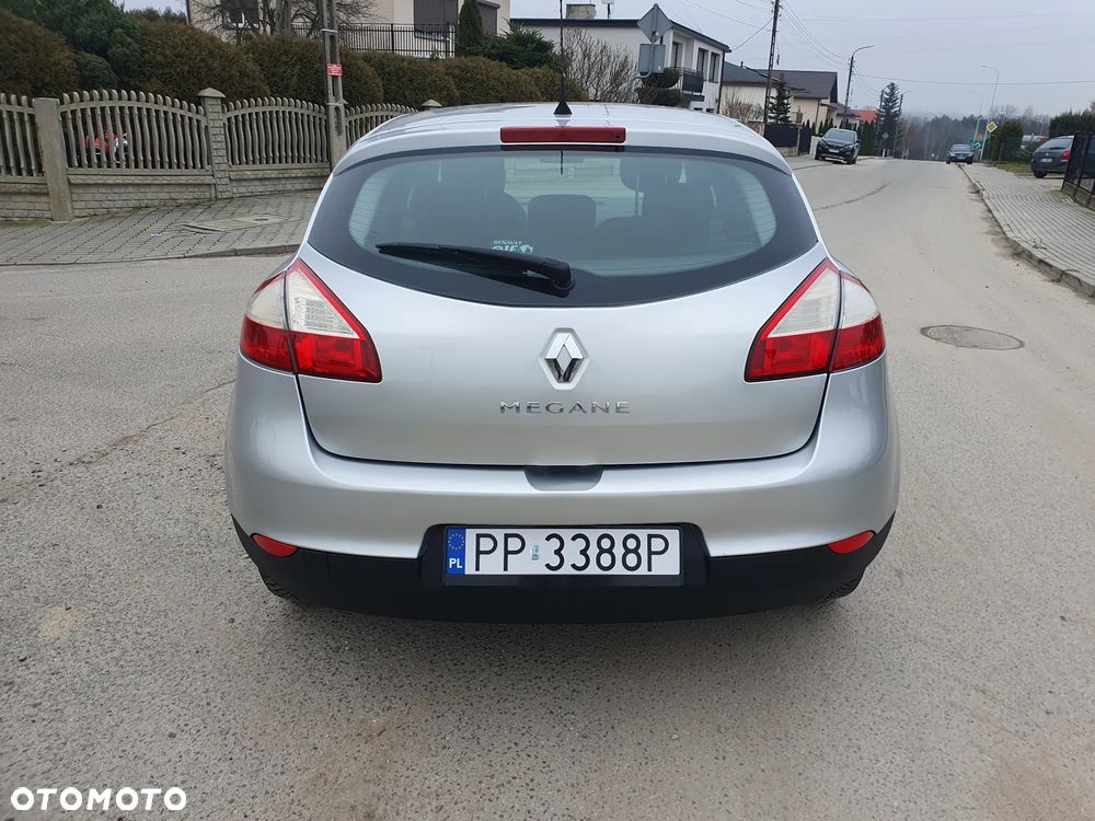 Renault Megane 1.6 16V 110 Dynamique - 13