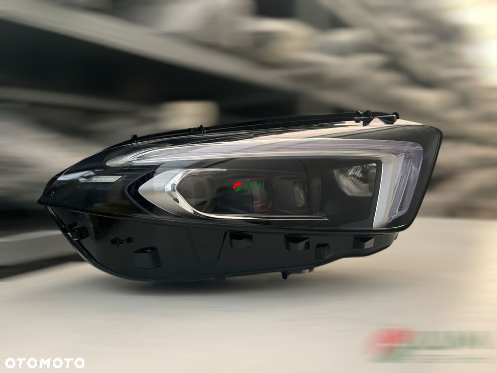 Reflektor MERCEDES A Klasse 177 Full Led Multibeam Prawy A1779065800 - 2
