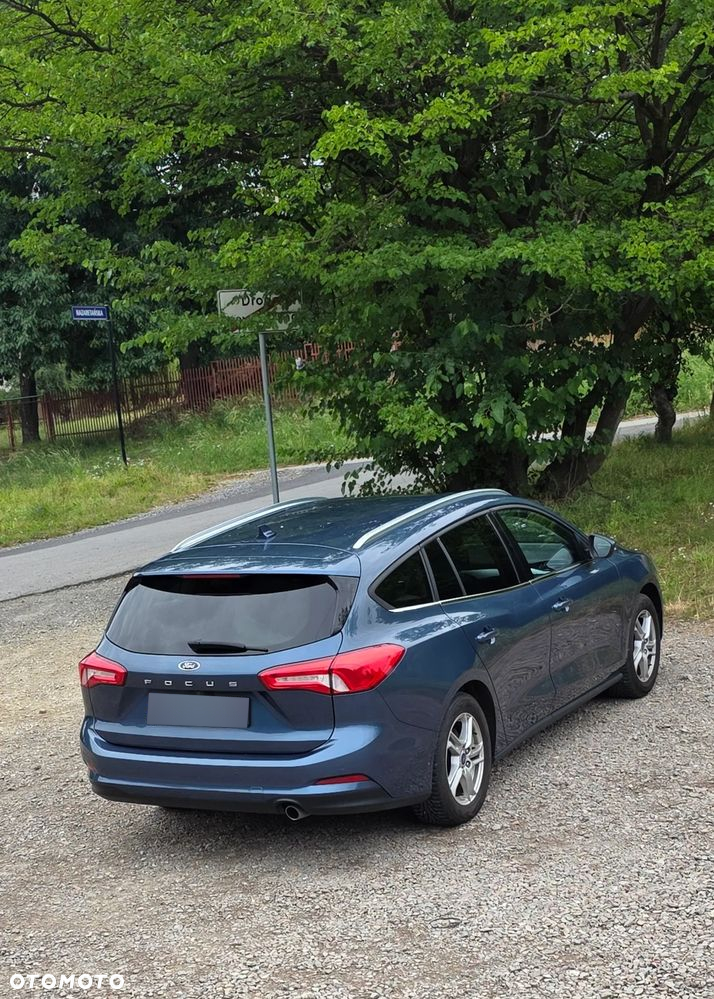 Ford Focus 1.0 EcoBoost Trend Edition - 3