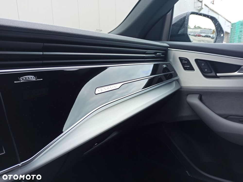 Audi SQ8 - 21