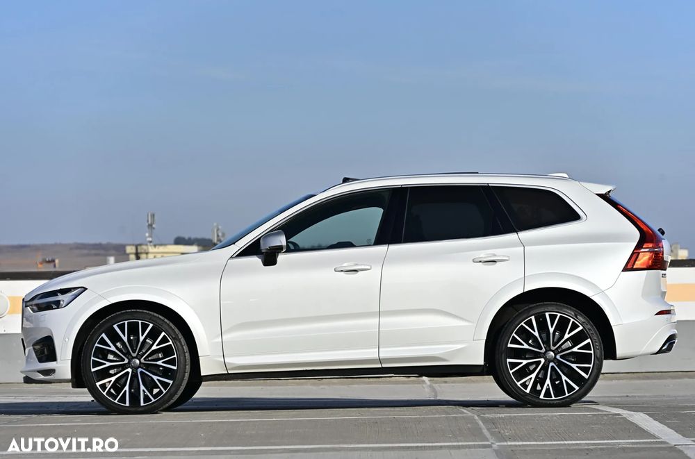 Volvo XC 60 D5 AWD Geartronic RDesign - 28