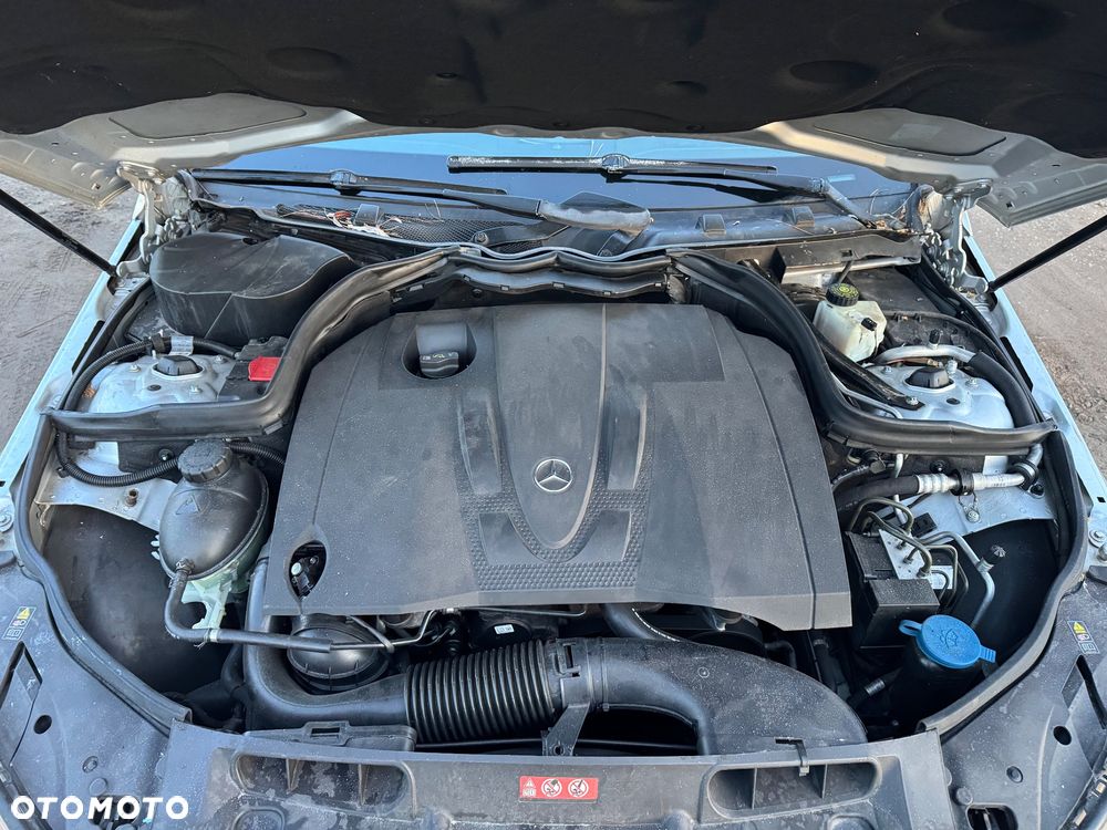 Mercedes-Benz Klasa C 220 CDI DPF Automatik - 24