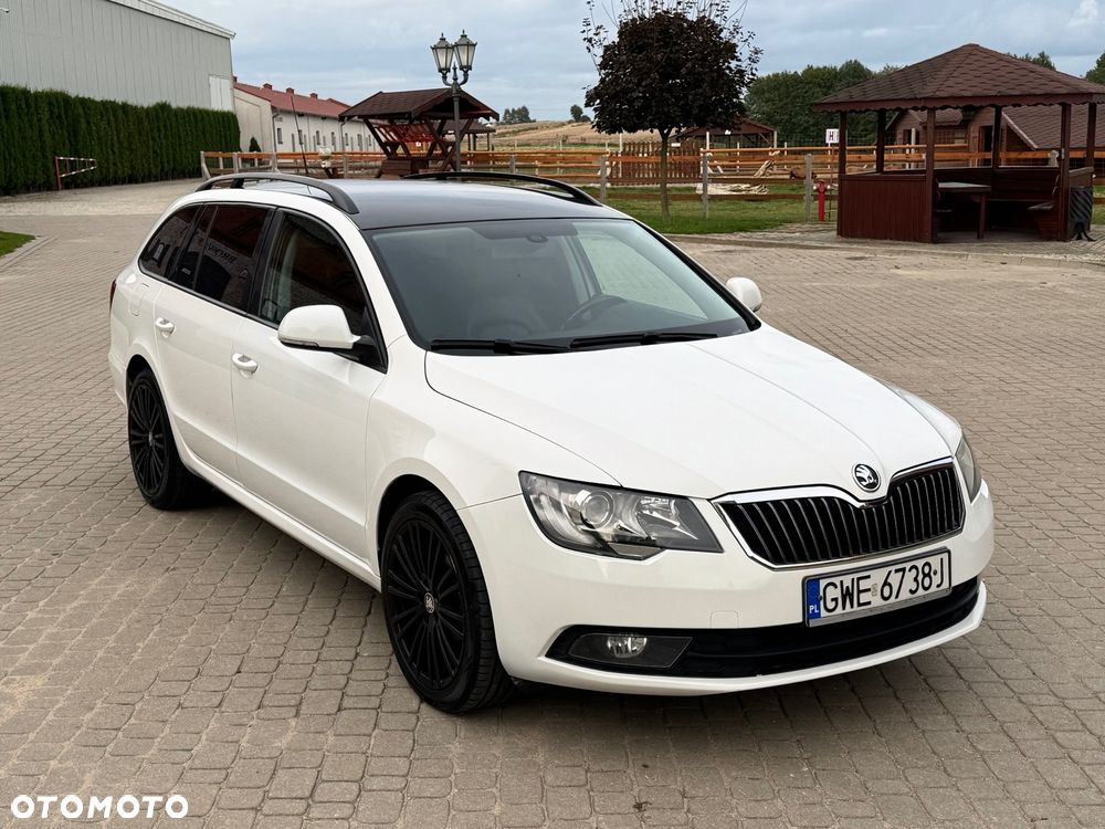 Skoda Superb 1.6 TDI Exclusive - 1