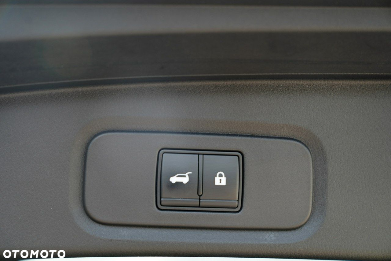 Nissan Qashqai - 16