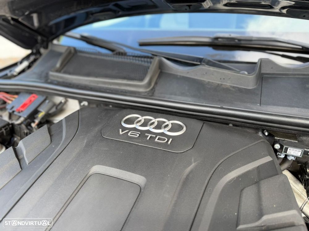 Audi Q7 3.0 TDI quattro tiptronic 7L - 42