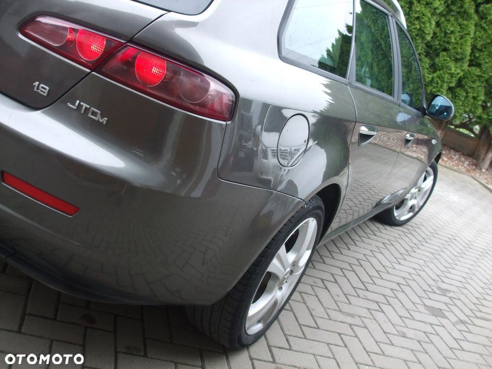 Alfa Romeo 159 1.9JTDM Progression - 20