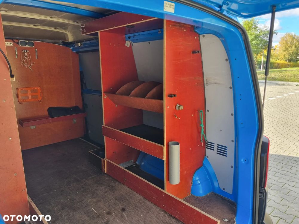 Volkswagen Transporter - 19