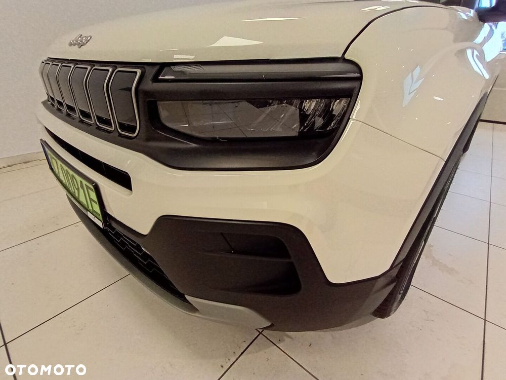 Jeep Avenger 54kWh Altitude - 9