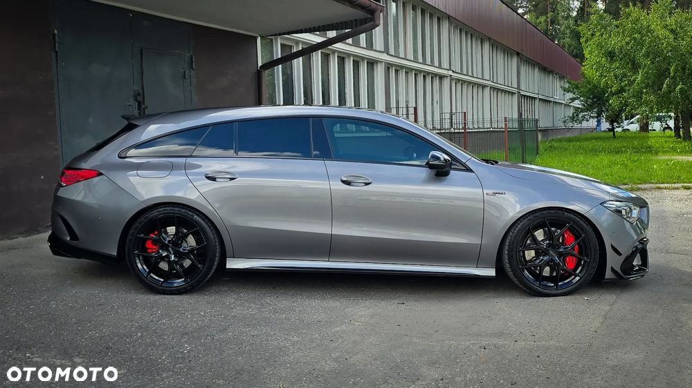 Mercedes-Benz CLA - 4