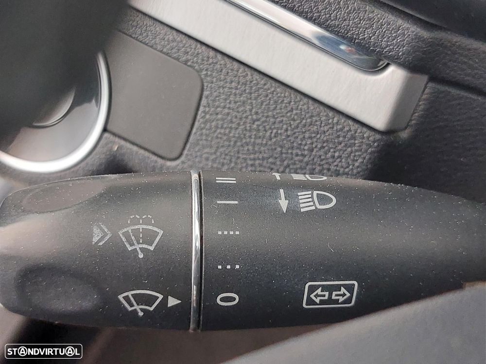 Mercedes-Benz E 220 CDi Avantgarde BlueEfficiency - 20