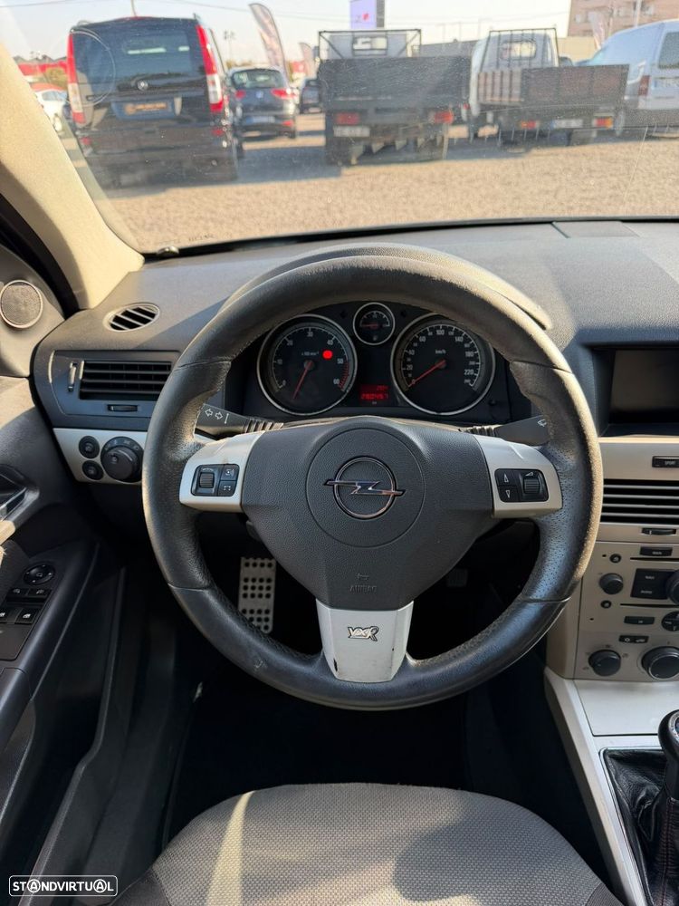 Opel Astra 1.3 CDTi Edition - 32
