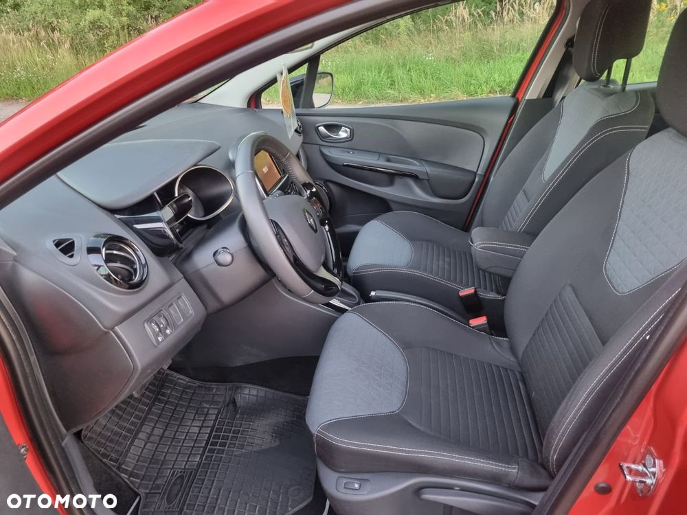 Renault Clio - 14