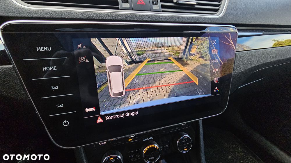 Skoda Superb 2.0 TDI L&K DSG - 15