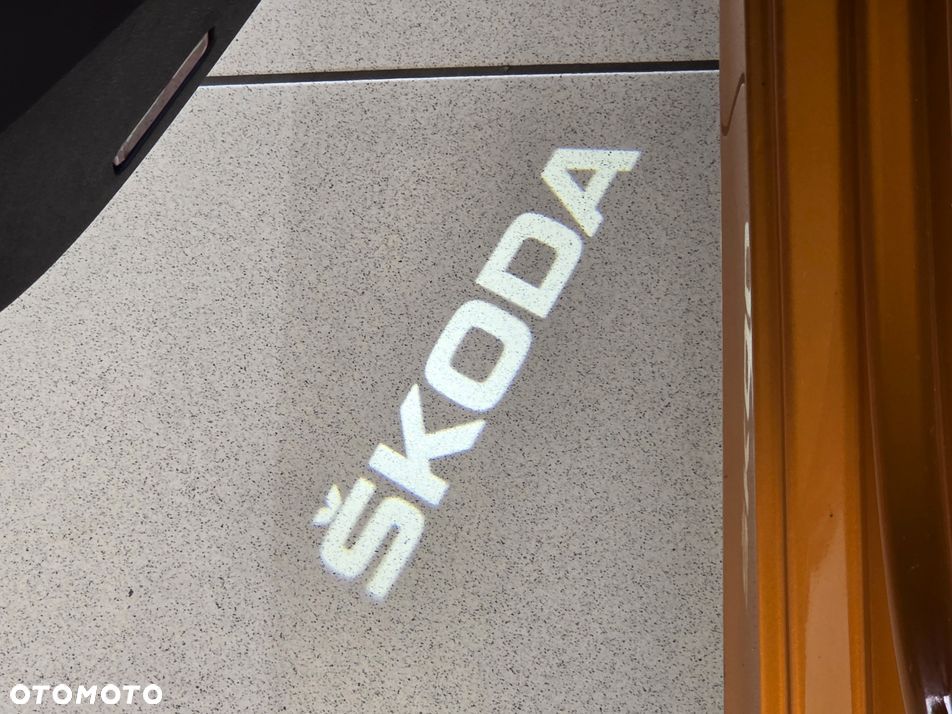 Skoda Octavia 2.0 TSI 4x4 Style DSG - 28