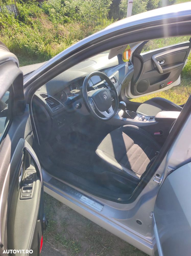 Renault Laguna dCi 110 FAP Limited - 17