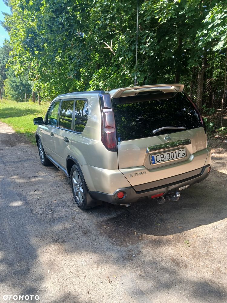 Nissan X-Trail 2.0 dCi SE - 4