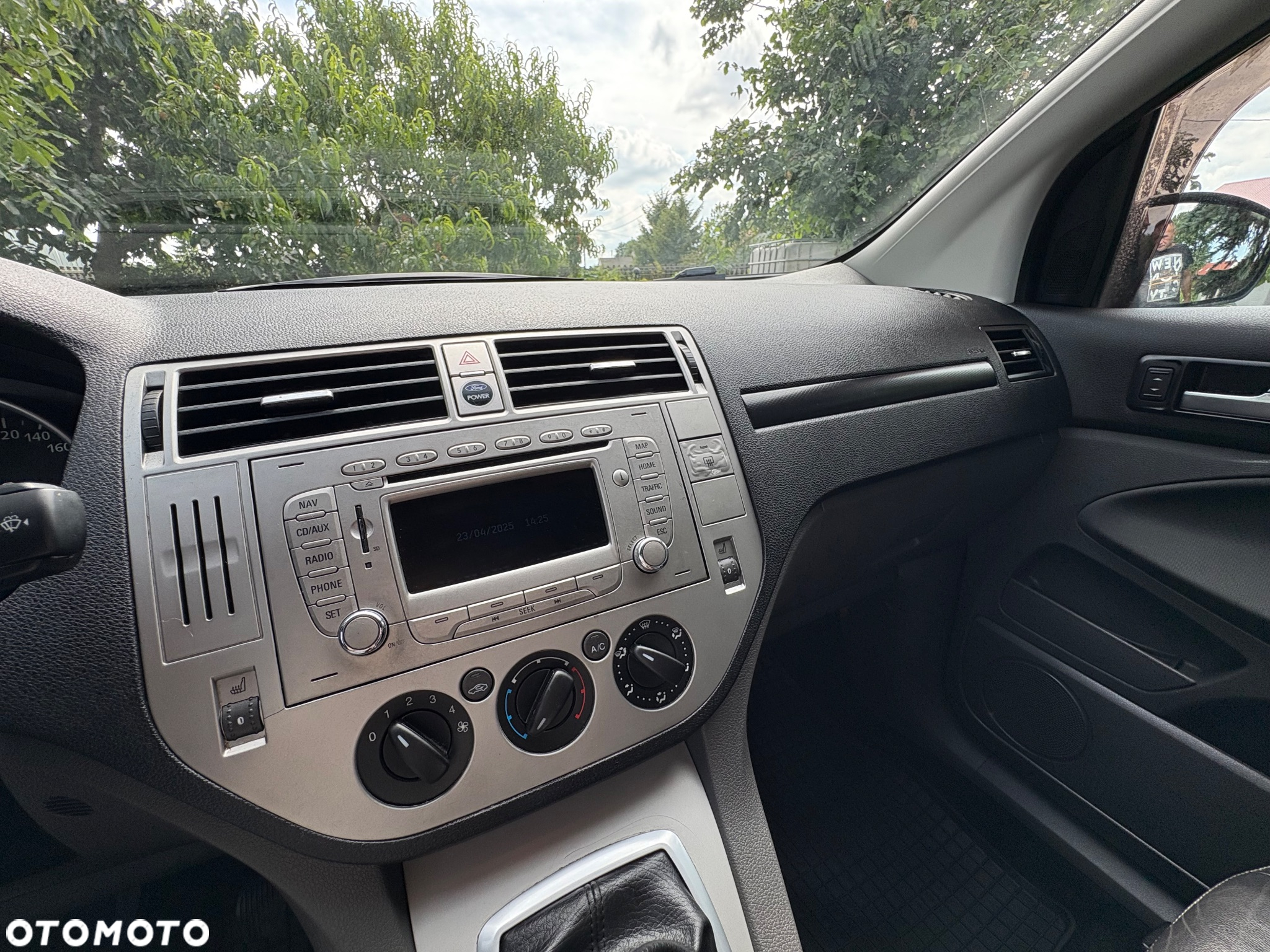 Ford Kuga 2.0 TDCi Titanium - 17