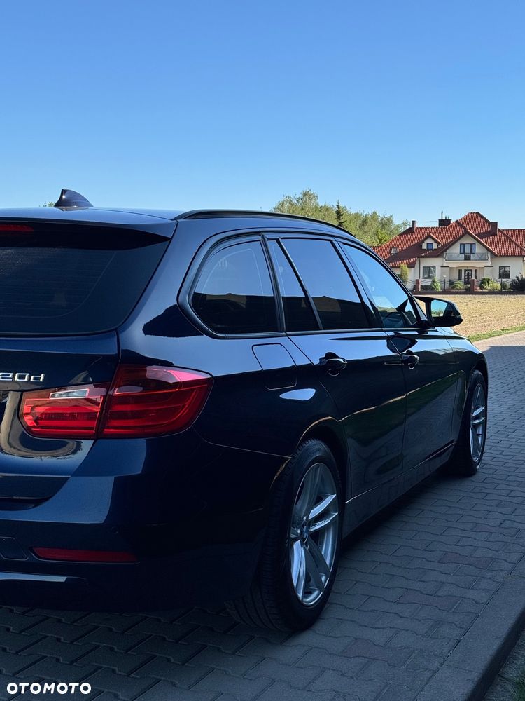BMW Seria 3 318d - 7