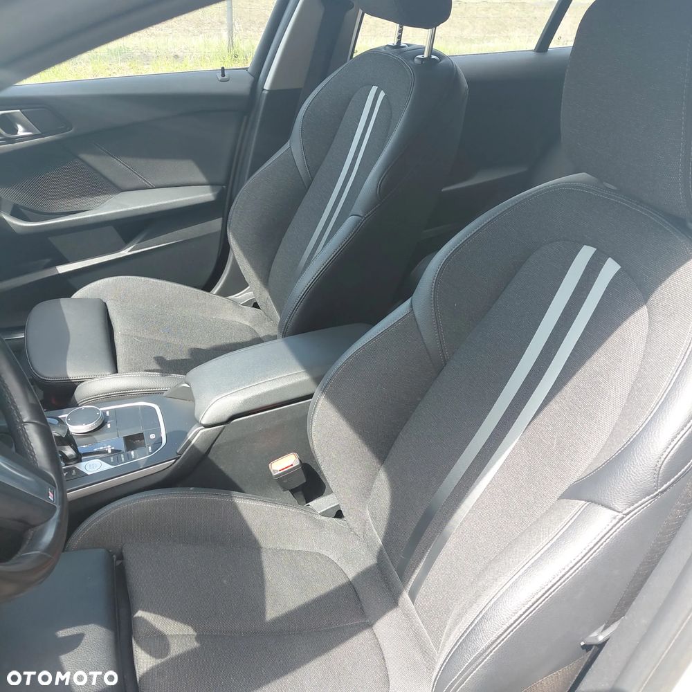 BMW Seria 1 118i - 15