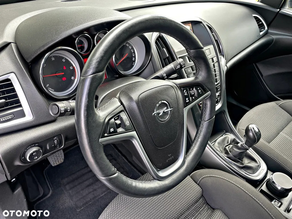 Opel Astra 2.0 CDTI DPF Sports Tourer Innovation - 22