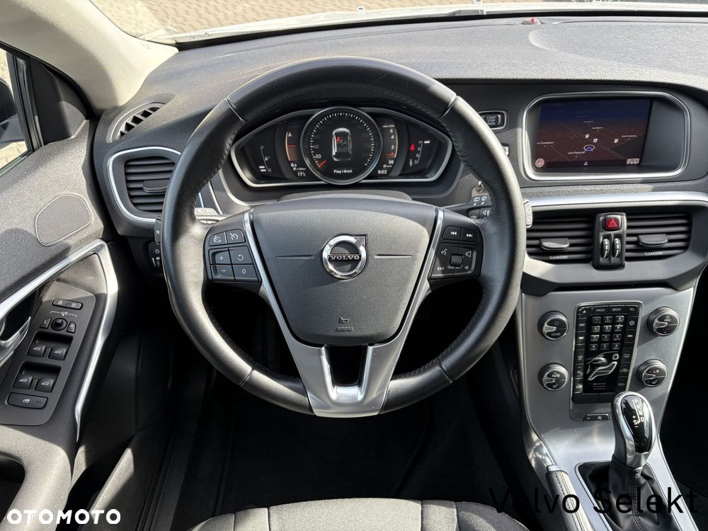 Volvo V40 - 21