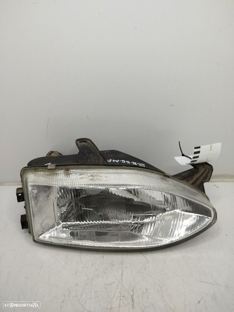 Farol/ Otica Dianteiro Dto Fiat Palio Weekend (178_) - 1