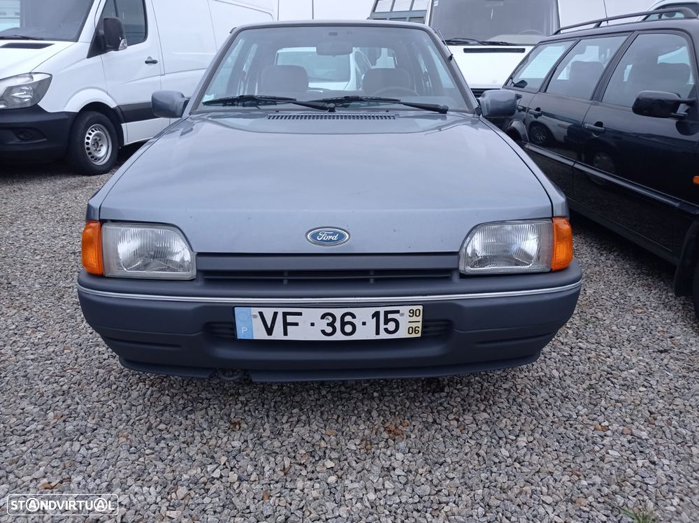 Ford Escort 1.3 CLX Temptation - 8